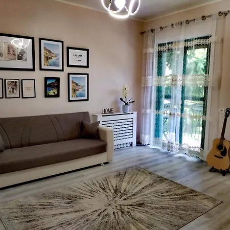 Melody's House *